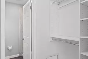 3801 42nd St W, Bradenton, FL 34205 - Photo 17