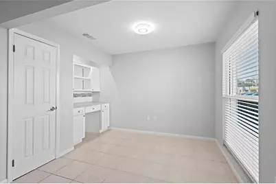 3801 42nd Street W, Bradenton, FL 34205 - Photo 9