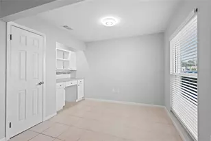 3801 42nd St W, Bradenton, FL 34205 - Photo 7