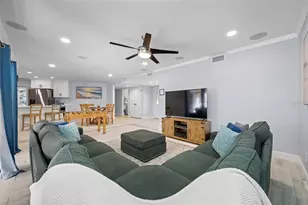 1862 Del Robles Dr, Clearwater, FL 33764 - Photo 9