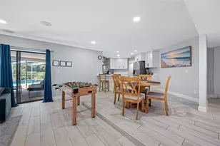 1862 Del Robles Dr, Clearwater, FL 33764 - Photo 11