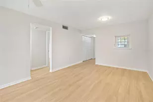 203 47th Ave Dr W, Bradenton, FL 34207 - Photo 13