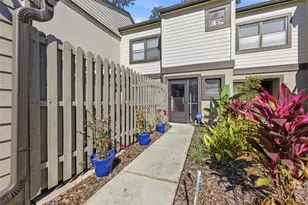 405 Woods Landing Trail, Oldsmar, FL 34677 - Photo 3