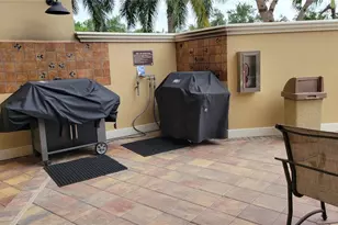 1064 N Tamiami Trl, Sarasota, FL 34236 - Photo 23