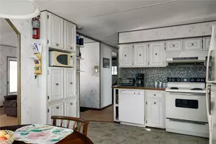 3102 Terra Siesta Blvd, Ellenton, FL 34222 - Photo 9