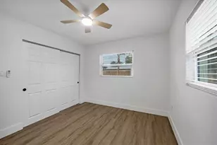 2711 Kilgore Pl, Sarasota, FL 34235 - Photo 23