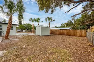 2711 Kilgore Pl, Sarasota, FL 34235 - Photo 29