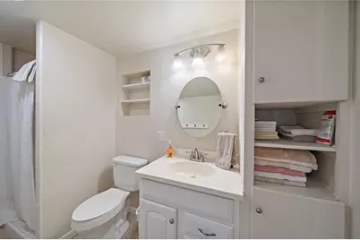 1369 Kruppa Avenue, Sarasota, FL 34239 - Photo 13