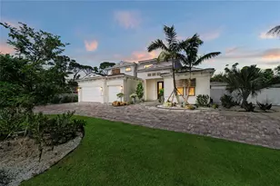 1516 S Orange Ave, Sarasota, FL 34239 - Photo 11