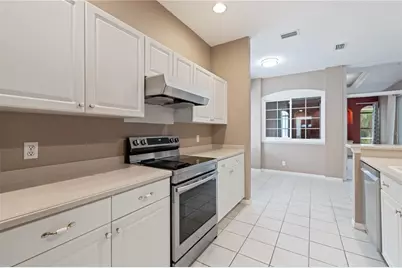 4856 Sabal Lake Circle, Sarasota, FL 34238 - Photo 21