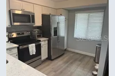 7886 Eagle Creek Drive #7886, Sarasota, FL 34243 - Photo 9