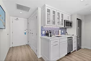 250 Sands Point Rd, Longboat Key, FL 34228 - Photo 7