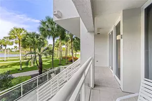 250 Sands Point Rd, Longboat Key, FL 34228 - Photo 19