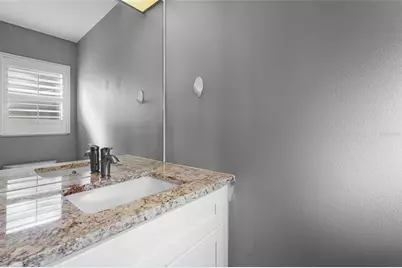 4096 Center Pointe Place #20B, Sarasota, FL 34233 - Photo 13