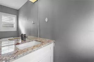 4096 Center Pointe Pl, Sarasota, FL 34233 - Photo 13