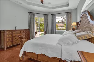 5311 Nathaniel Pl, Sarasota, FL 34233 - Photo 21