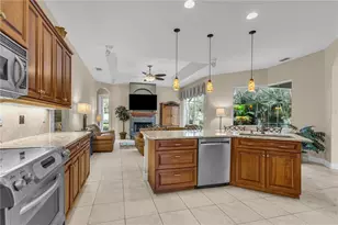 5311 Nathaniel Pl, Sarasota, FL 34233 - Photo 31