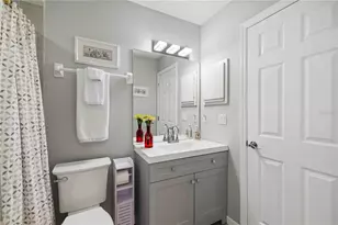 4482 Weybridge, Sarasota, FL 34235 - Photo 17