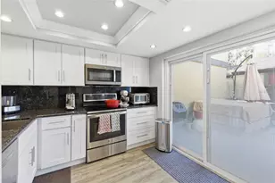 475 Woods Landing Trail, Oldsmar, FL 34677 - Photo 11