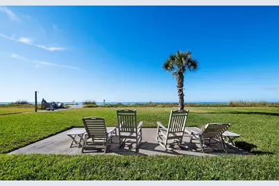 5231 Gulf Of Mexico Drive #104, Longboat Key, FL 34228 - Photo 23
