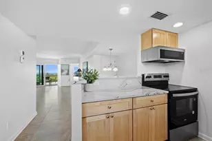 5231 Gulf of Mexico Dr, Longboat Key, FL 34228 - Photo 5