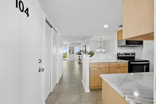 5231 Gulf of Mexico Dr, Longboat Key, FL 34228 - Photo 5