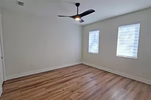 2475 Bay St, Sarasota, FL 34237 - Photo 43