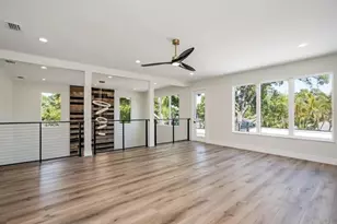 2475 Bay St, Sarasota, FL 34237 - Photo 33