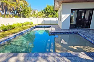 2475 Bay St, Sarasota, FL 34237 - Photo 69