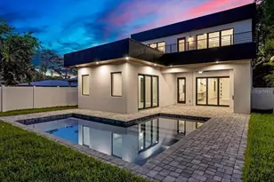 2475 Bay St, Sarasota, FL 34237 - Photo 69