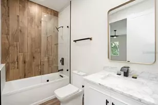 2475 Bay St, Sarasota, FL 34237 - Photo 47