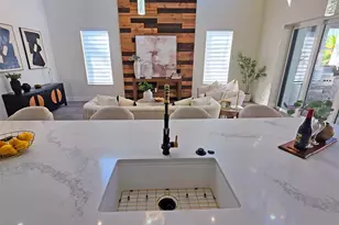 2475 Bay St, Sarasota, FL 34237 - Photo 15