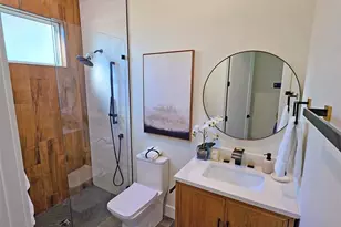 2475 Bay St, Sarasota, FL 34237 - Photo 53