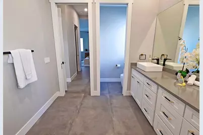 2475 Bay Street, Sarasota, FL 34237 - Photo 27