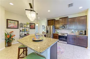 3129 Oriole Dr, Sarasota, FL 34243 - Photo 11