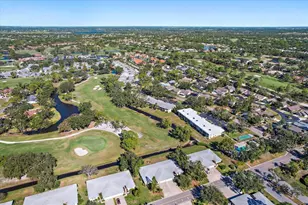 7860 Palm Aire Ln, Sarasota, FL 34243 - Photo 29