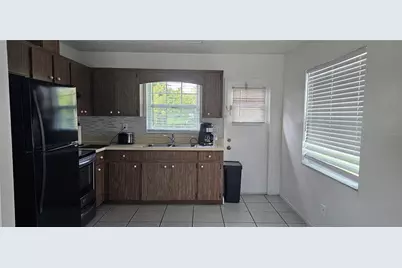 12048 Henley Avenue #B, Port Charlotte, FL 33981 - Photo 3