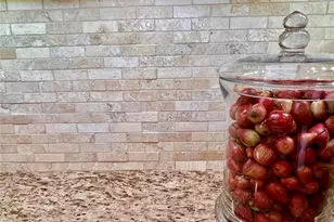 7801 Ontario St Cir, Sarasota, FL 34243 - Photo 11