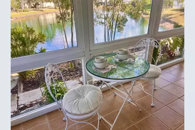 7801 Ontario Street Circle, Sarasota, FL 34243 - Photo 3