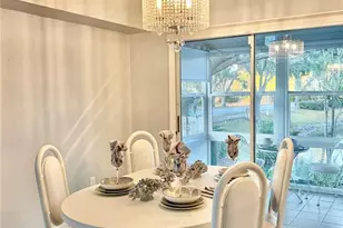 7801 Ontario St Cir, Sarasota, FL 34243 - Photo 21