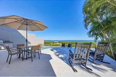 3540 Mistletoe Lane, Longboat Key, FL 34228 - Photo 49