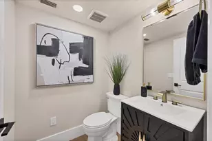 3540 Mistletoe Ln, Longboat Key, FL 34228 - Photo 45