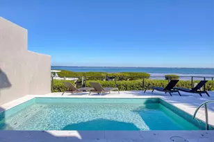 3540 Mistletoe Ln, Longboat Key, FL 34228 - Photo 51