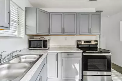 612 5th Avenue Drive E, Bradenton, FL 34208 - Photo 15