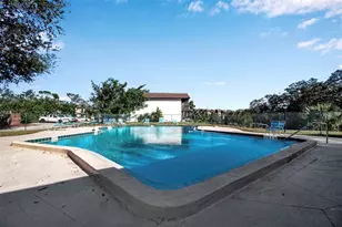 3212 Ramblewood Dr N, Sarasota, FL 34237 - Photo 43