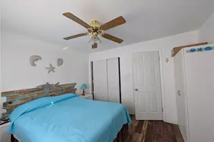 2328 Canal Dr, Bradenton, FL 34207 - Photo 15