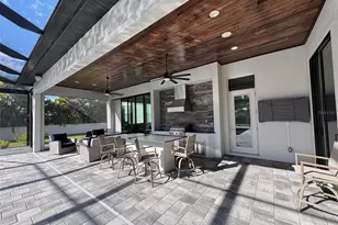 3605 Beneva Oaks Cir, Sarasota, FL 34238 - Photo 15