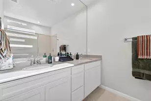 20309 Minuet Pl, Venice, FL 34293 - Photo 19