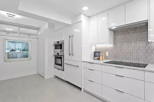 888 Boulevard of the Arts, Sarasota, FL 34236 - Photo 11