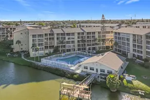 3785 Lake Bayshore Dr, Bradenton, FL 34205 - Photo 27